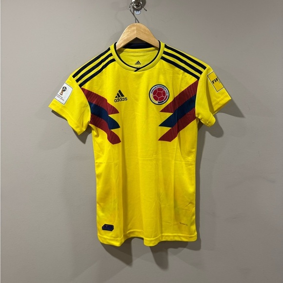 2018 FIFA World Cup Colombia Home 2018 Football Soccer Jersey - Picture 1 of 8